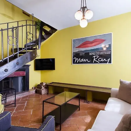 Stupendo E Silenzioso Duplex Sul Naviglio * Milán